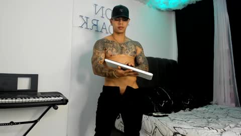 DarkMaster online show from December 4, 2024, 9:46 pm