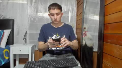 Aron G Franco online show from December 27, 2024, 8:07 pm