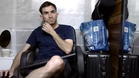 Aron G Franco online show from November 6, 2025, 5:03 pm