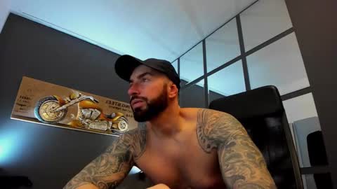 AronGrant online show from January 8, 2025, 5:48 am