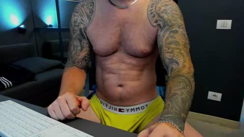 Snapshot of arongrant chatting on June 29, 2026, 10:15 am AronGrant online show from June 29, 2026, 10:15 am