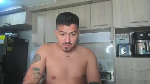 ARON  Independent model  online show from January 15, 2025, 6:12 am