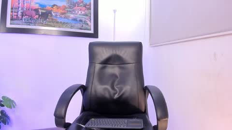   online show from January 5, 2025, 12:09 am