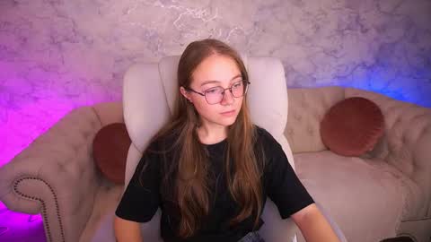 Snapshot of arrinawair chatting on September 11, 2025, 7:19 am arrinawair online show from September 11, 2025, 7:19 am