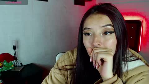 Snapshot of arseniy_025 chatting on January 7, 2025, 3:44 pm KIMBERLY online show from January 7, 2025, 3:44 pm