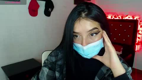 Snapshot of arseniy_025 chatting on February 19, 2025, 3:27 pm KIMBERLY online show from February 19, 2025, 3:27 pm