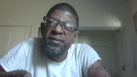 Arteblazze not daddy boy bitch or nigga online show from October 10, 2025, 4:28 pm