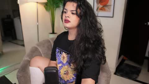 Chloe  online show from January 12, 2025, 1:21 am