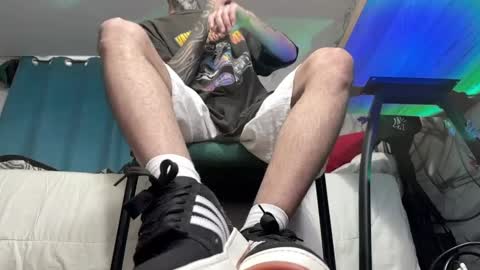   online show from February 11, 2025, 11:21 am