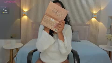 arteemisaa online show from September 17, 2025, 2:13 am