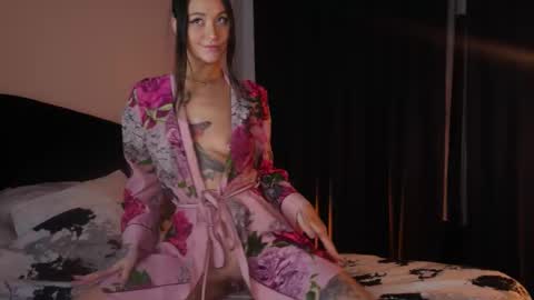 Snapshot of artegirlx chatting on February 23, 2026, 6:16 pm Maya online show from February 23, 2026, 6:16 pm