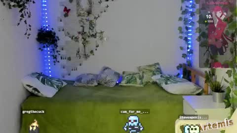 Artemis  my pvt is open and lovense is active  online show from October 2, 2025, 3:19 pm