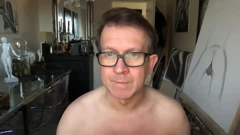 Snapshot of artisterotic chatting on December 25, 2024, 12:58 pm artisterotic online show from December 25, 2024, 12:58 pm