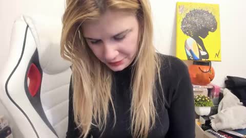 MIA online show from March 2, 2025, 9:32 pm