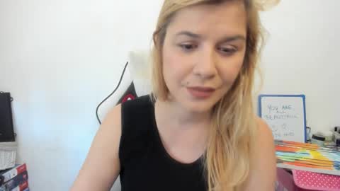 MIA online show from September 12, 2025, 12:27 pm