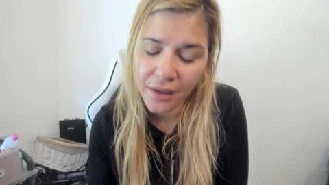 MIA online show from September 20, 2025, 11:11 am