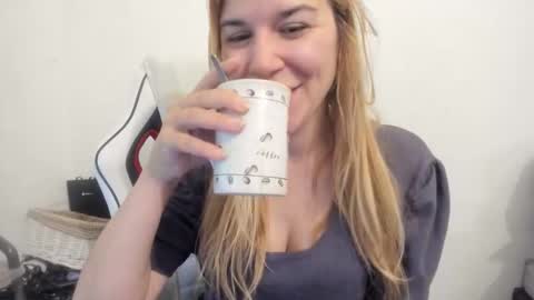 MIA online show from September 25, 2025, 10:19 am