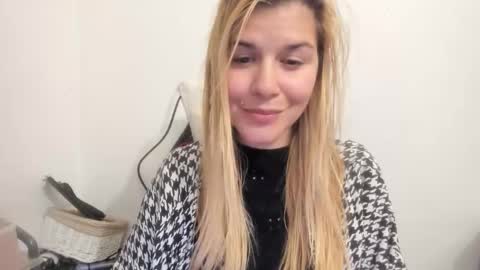 MIA online show from September 26, 2025, 10:36 pm