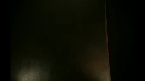 artystyczny online show from May 20, 2026, 1:45 am
