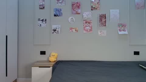 arumiko_ online show from May 26, 2026, 12:12 pm