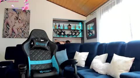 hellen online show from February 21, 2025, 4:16 pm