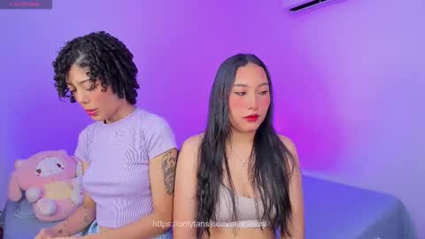 Ariana and Kelsieh online show from November 13, 2025, 5:34 pm