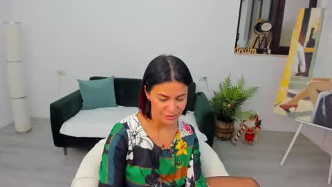 Arya online show from December 4, 2025, 7:33 pm