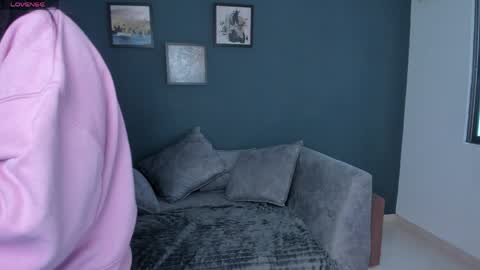 arya_xelion online show from May 18, 2026, 3:07 pm