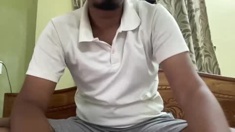 Snapshot of aryan_980763874 chatting on May 16, 2026, 12:40 am aryan_980763874 online show from May 16, 2026, 12:40 am
