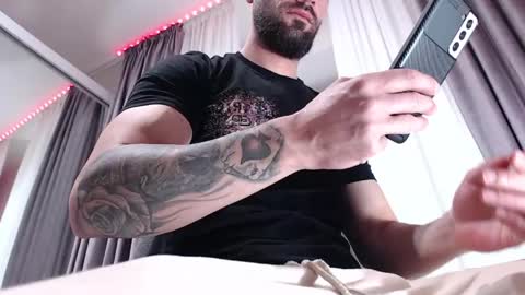 Snapshot of aryanaian1 chatting on April 18, 2026, 1:59 pm AryanAian1 online show from April 18, 2026, 1:59 pm
