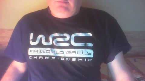 Snapshot of as3ix chatting on December 14, 2025, 4:01 pm as3ix online show from December 14, 2025, 4:01 pm