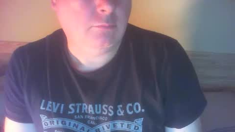 Snapshot of as3ix chatting on December 22, 2025, 2:58 pm as3ix online show from December 22, 2025, 2:58 pm