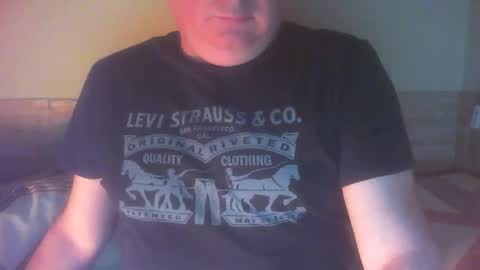 Snapshot of as3ix chatting on April 4, 2026, 10:40 pm as3ix online show from April 4, 2026, 10:40 pm