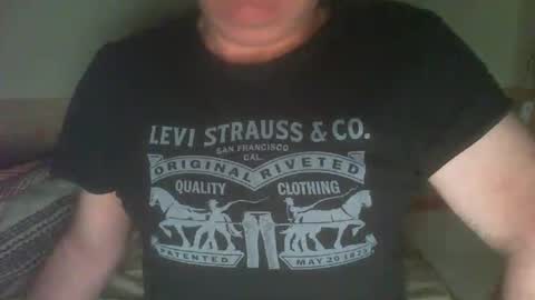 Snapshot of as3ix chatting on April 6, 2026, 10:44 pm as3ix online show from April 6, 2026, 10:44 pm