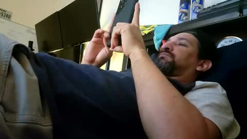 devilPup75 online show from December 1, 2025, 10:42 am