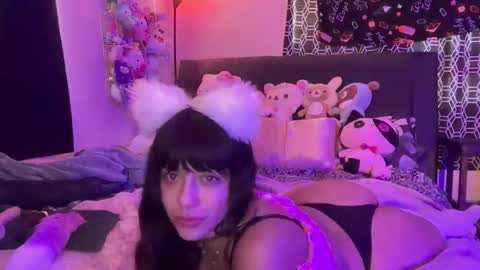 ascendingaura222 online show from February 27, 2026, 11:27 pm