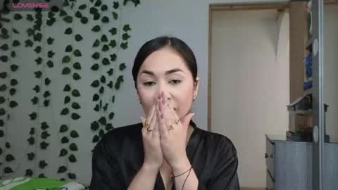 Snapshot of asenaesmee chatting on June 6, 2026, 6:12 pm Asena online show from June 6, 2026, 6:12 pm