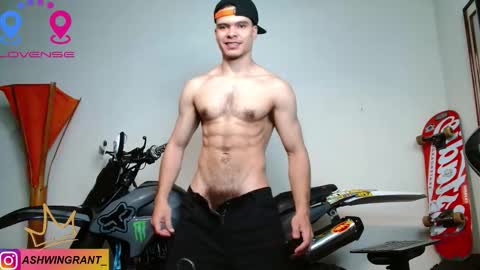 Snapshot of ash_wingrant chatting on February 9, 2026, 6:45 pm ash_wingrant online show from February 9, 2026, 6:45 pm