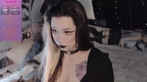 Sasha next stream December 4st  at  0000- 0030 am German time online show from November 1, 2025, 11:18 pm