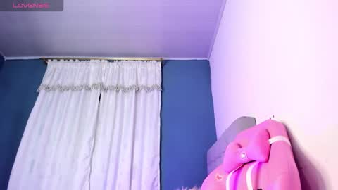 ashanty_vera01 online show from March 4, 2026, 4:29 am