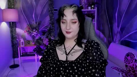 AshleyAshe  online show from October 10, 2025, 10:20 pm