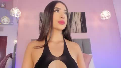 Snapshot of ashely_rous_ chatting on July 6, 2026, 8:11 pm Ashely online show from July 6, 2026, 8:11 pm