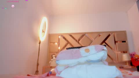 Dainii INSTAGRAM MANELLYANGEL online show from April 21, 2026, 1:42 am