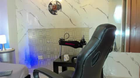   Asher  online show from February 28, 2026, 5:14 pm