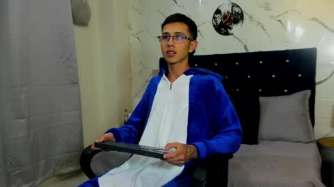   Asher  online show from April 21, 2026, 8:55 pm