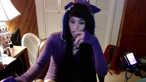 Ashley Scarlett online show from June 15, 2026, 1:52 am