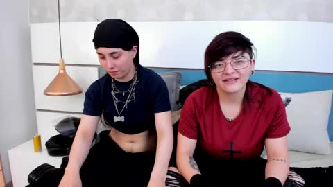 Ashkoreh online show from April 18, 2026, 7:18 pm