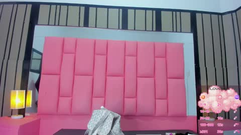 Ashly online show from February 10, 2025, 11:46 am