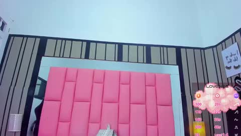 Ashly online show from February 27, 2025, 11:31 am