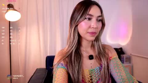 Snapshot of ashley2004_ chatting on July 23, 2026, 1:08 am Nay online show from July 23, 2026, 1:08 am